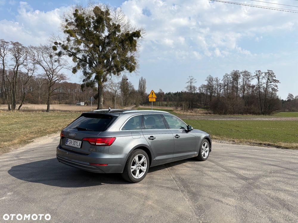 Audi A4 Avant 2.0 TDI S tronic - 4
