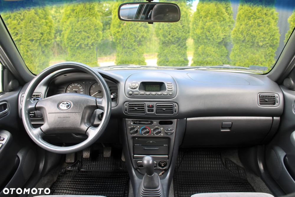 Toyota Corolla 2.0 D-4D - 16