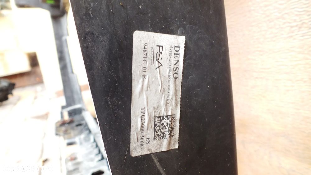 Pas przedni wzmocnienie czołowe Opel Corsa F - 8