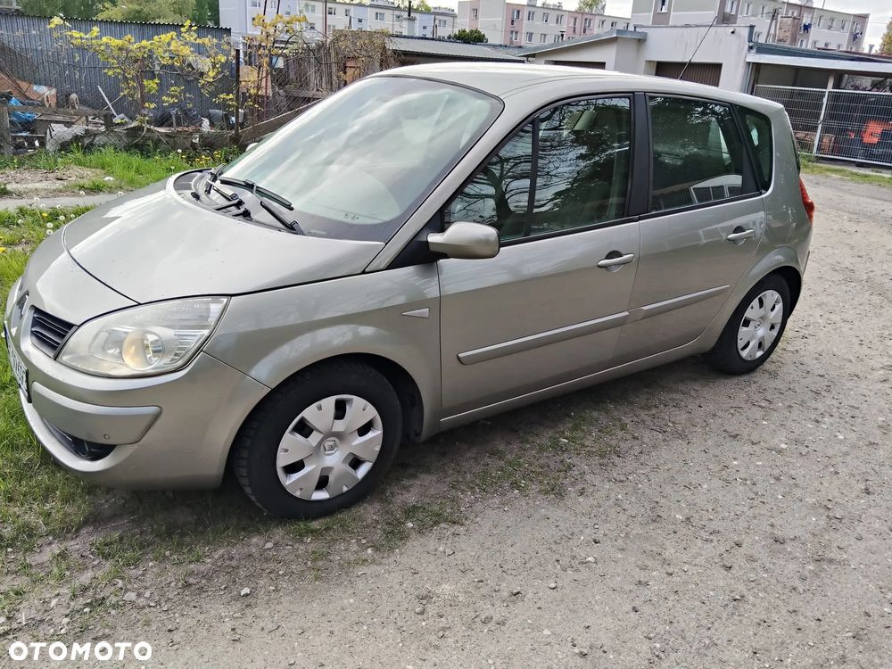 Renault Scenic - 4