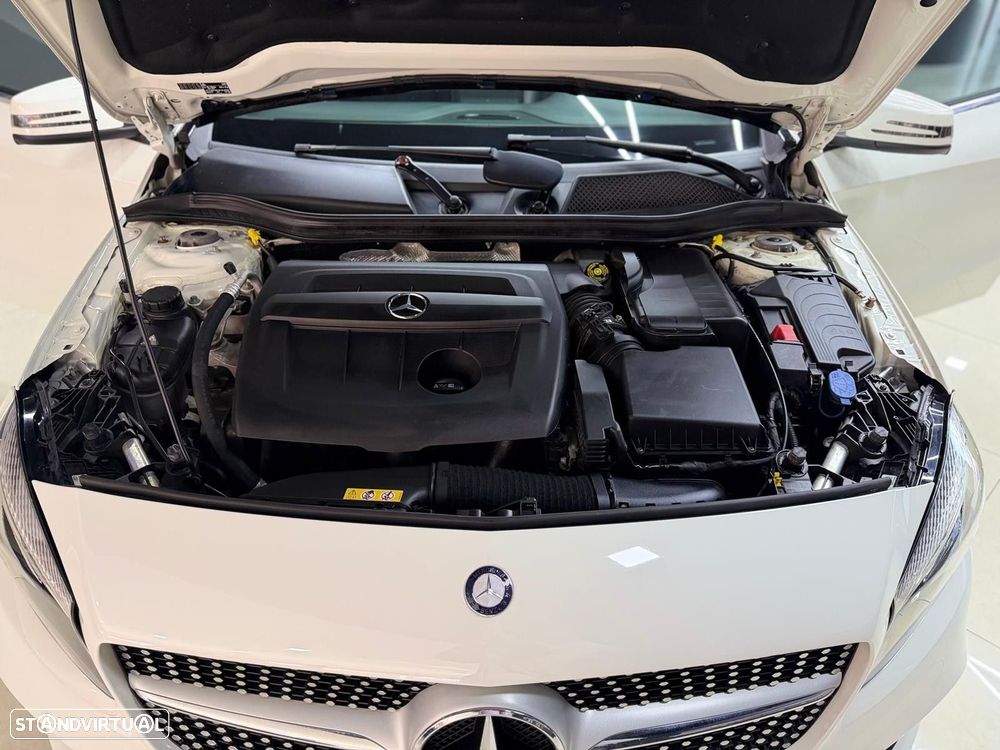 Mercedes-Benz A 180 d AMG Line - 31