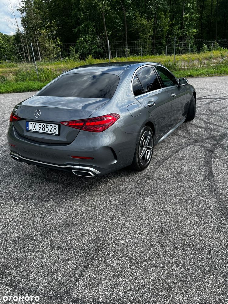 Mercedes-Benz Klasa C 180 mHEV AMG - 11