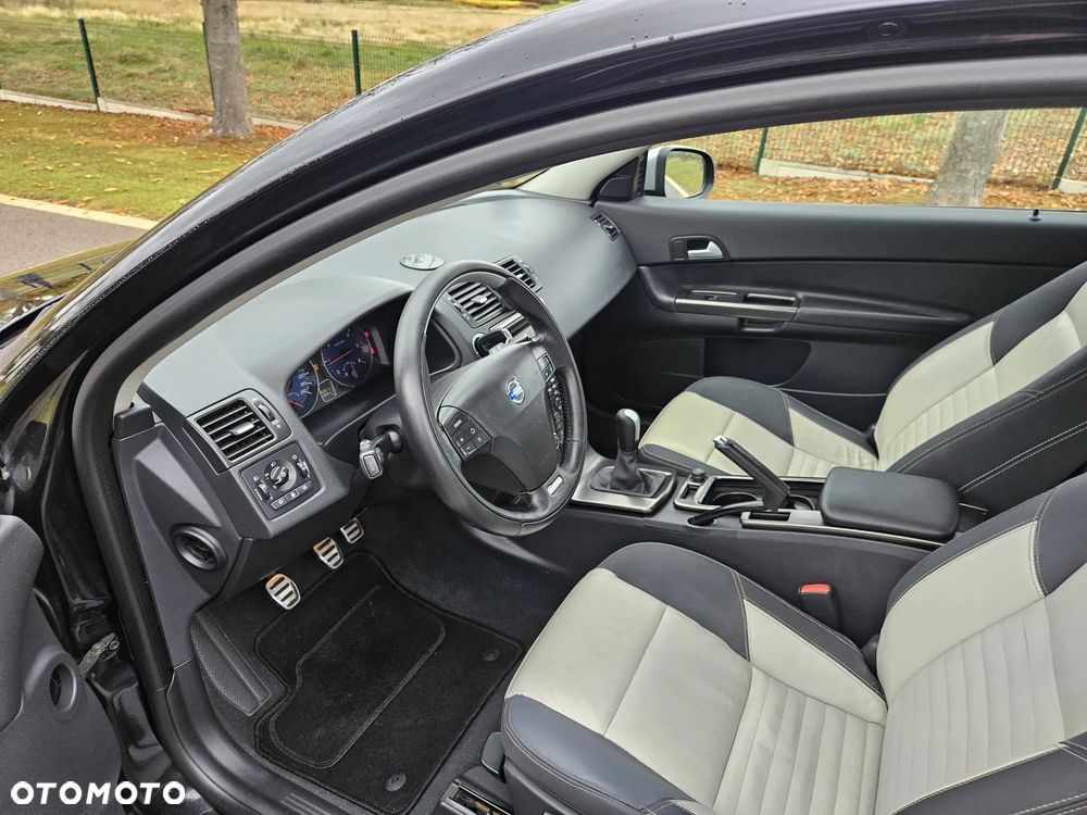 Volvo C30 D2 DRIVe Summum - 9