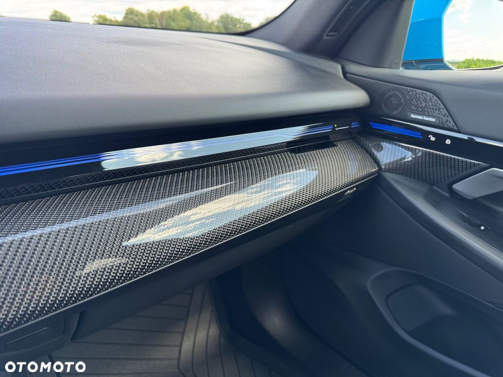 BMW Seria 5 520d xDrive mHEV - 27