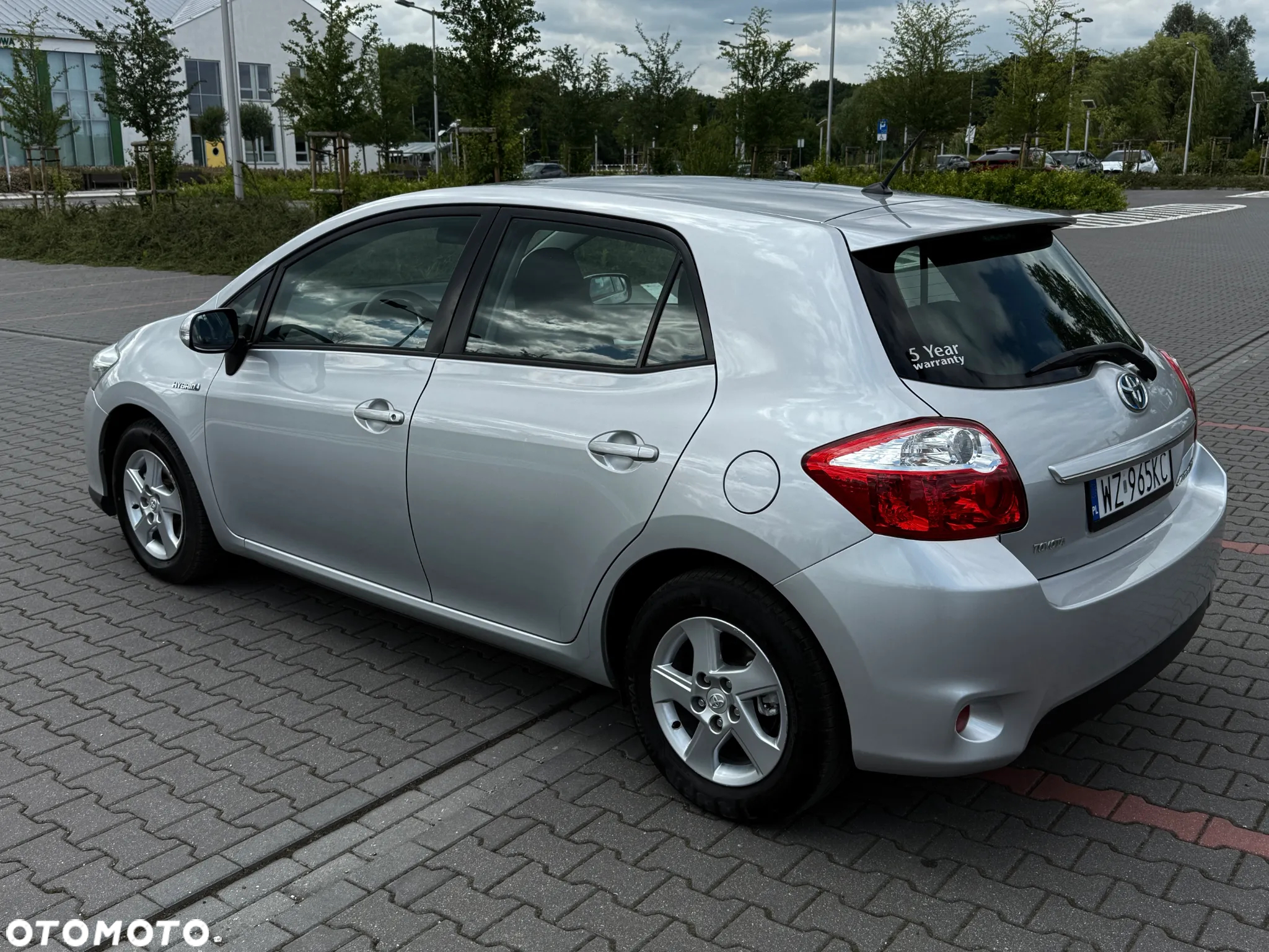 Toyota Auris 1.8 HSD Luna - 2