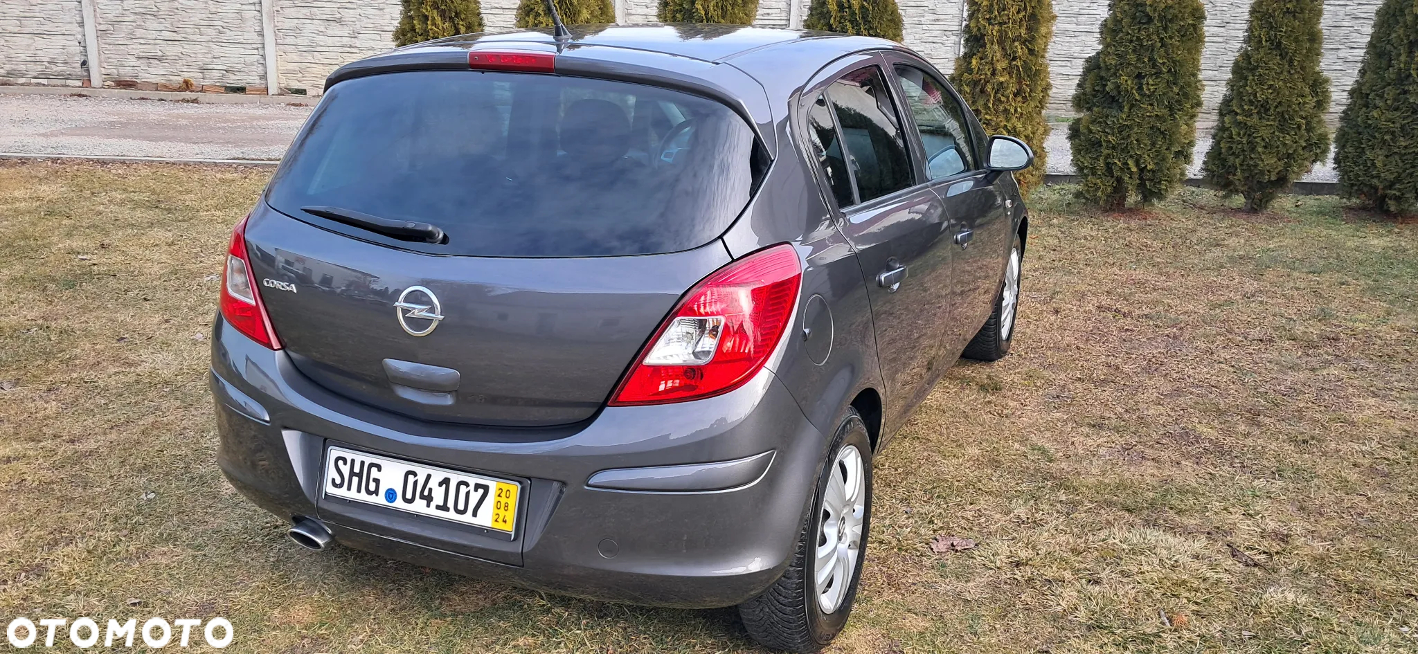 Opel Corsa 1.4 16V Satellite - 10