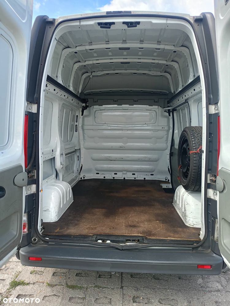 Renault Trafic - 6