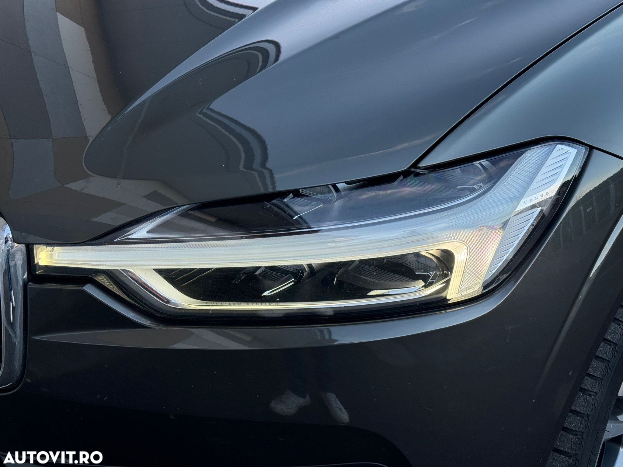 Volvo XC 60 B4 D Geartronic Momentum Pro - 29