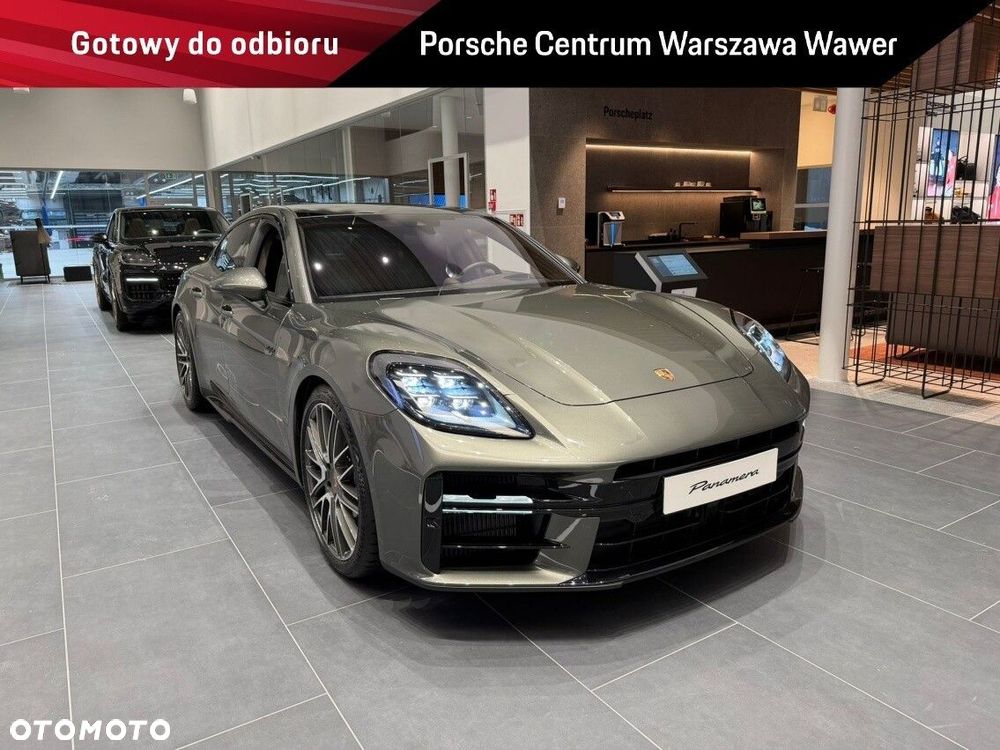 Porsche Panamera - 1