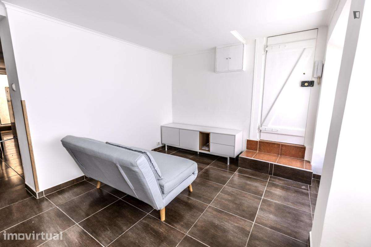 Apartamento com 1 quartos - localizado em Arroios Lisbon - Grande imagem: 4/13