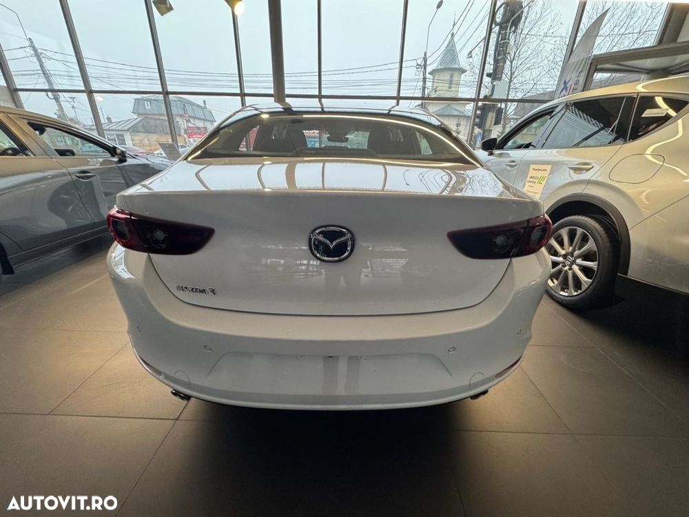 Mazda 3 e-SKYACTIV-G 140 M HYBRID PRIME-LINE - 3