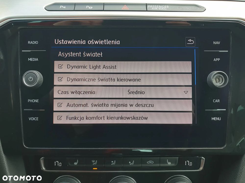 Volkswagen Passat Variant 2.0 TDI BMT Highline DSG - 27