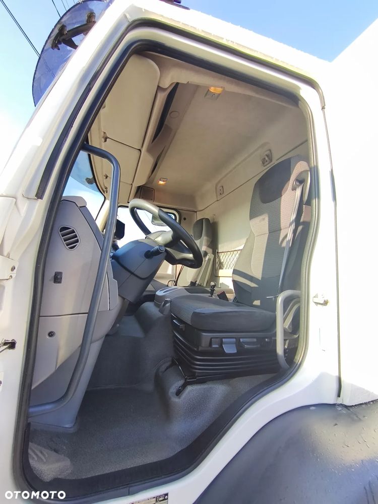 DAF DAF LF 250 / FA 290 / Izoterma / Winda / Holandia / Przebieg 241000 km /18 palet - 7