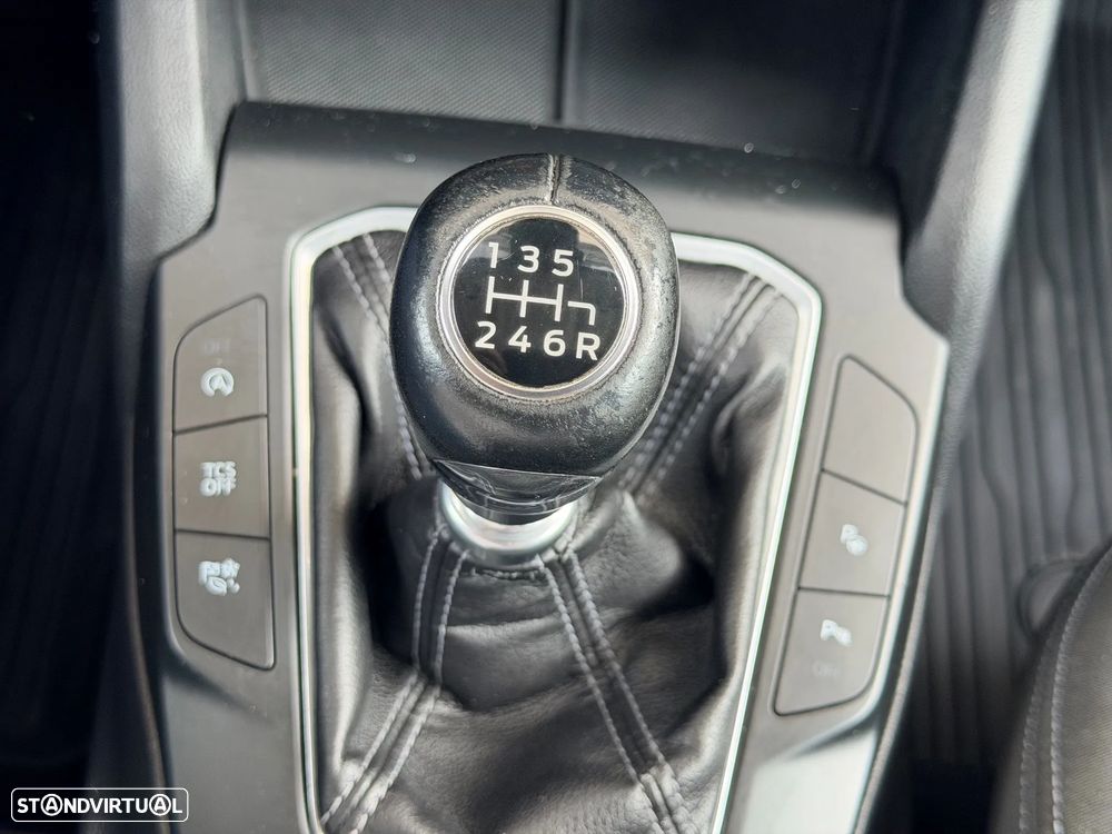 Ford Focus SW 1.0 EcoBoost Active X - 26