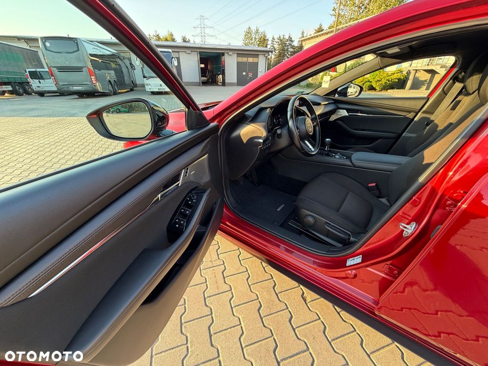 Mazda 3 2.0 mHEV Hikari - 9