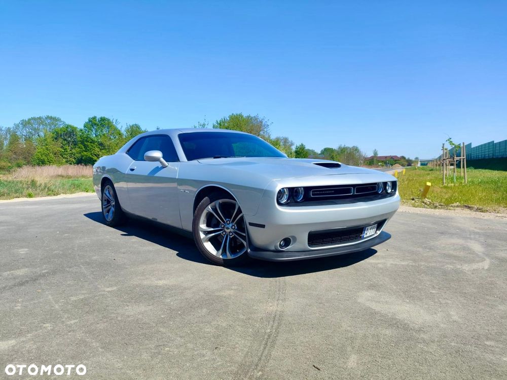 Dodge Challenger 5.7 R/T - 1