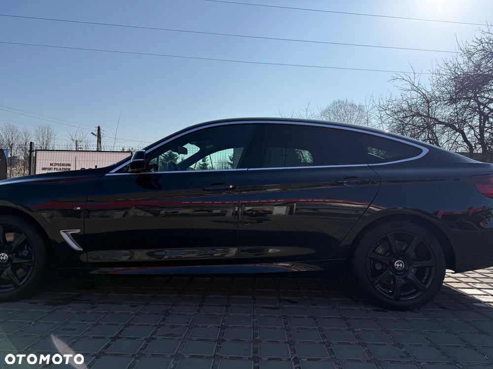 BMW Seria 3 330i xDrive M Sport - 25