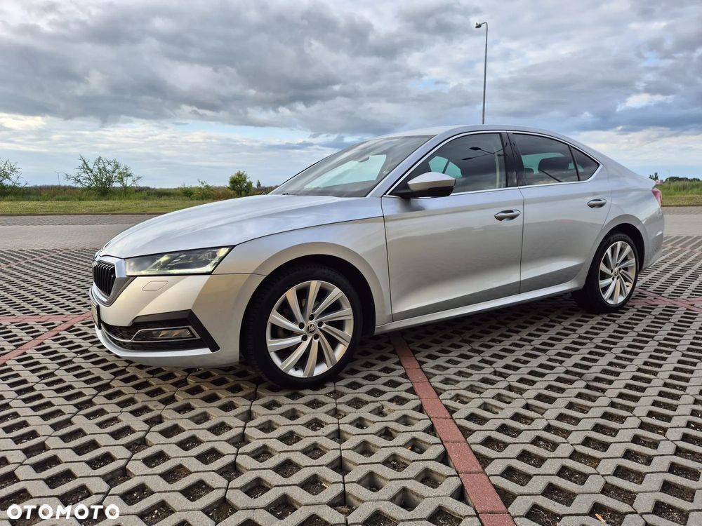 Skoda Octavia 2.0 TDI Style DSG - 2