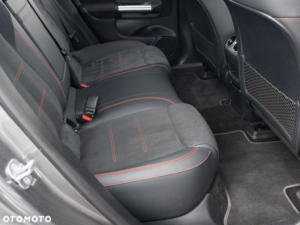 Mercedes-Benz EQA 250 66.5kWh AMG Line - 28