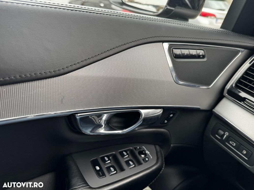 Volvo XC 90 T8 Twin Engine AWD Inscription - 22