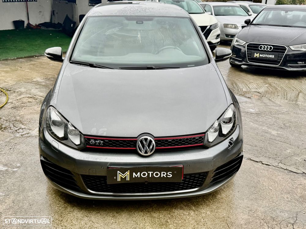 VW Golf 2.0 TSi GTI DSG - 48