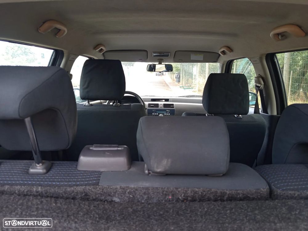 Suzuki Swift 1.3 DDiS Sport - 21