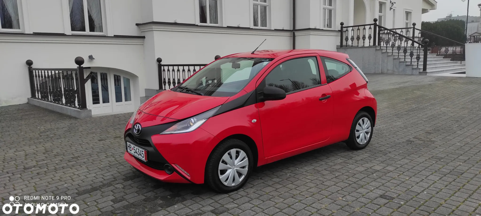 Toyota Aygo x-clusiv - 3