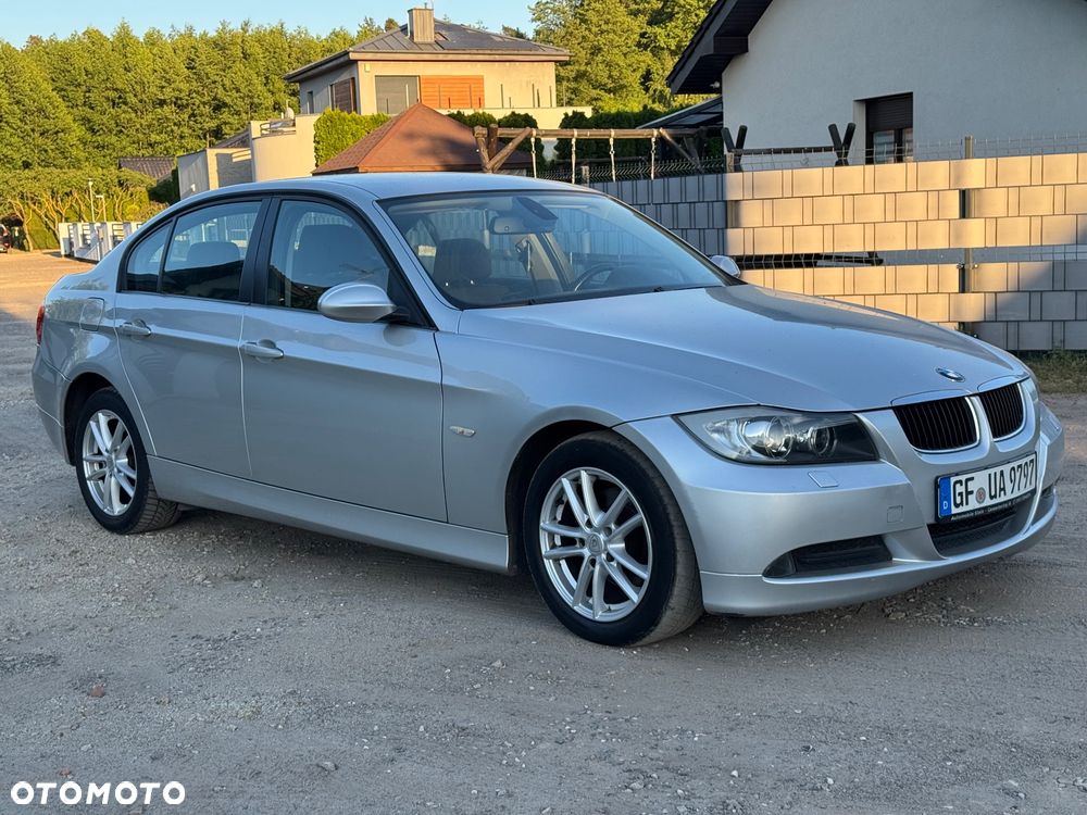 BMW Seria 3 318i Edition Lifestyle - 12