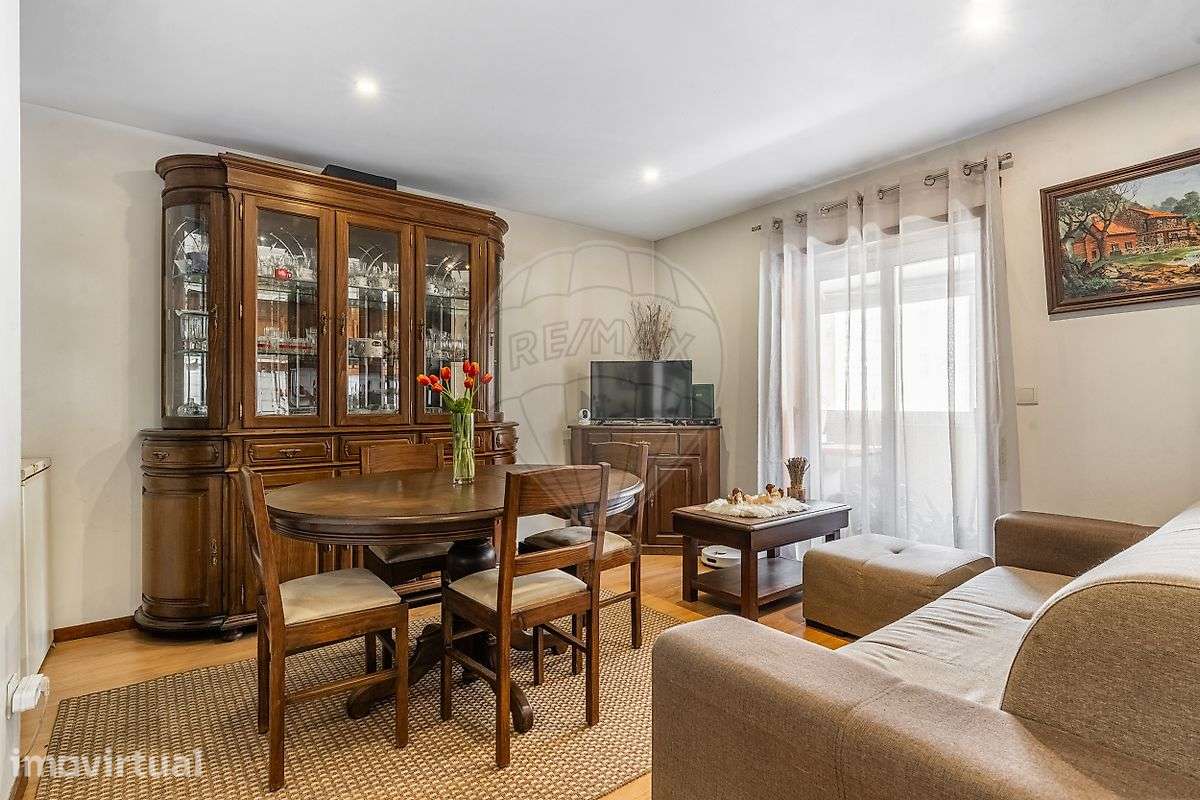 Apartamento T2+1 duplex próximo ao centro de Braga! - Grande imagem: 2/24