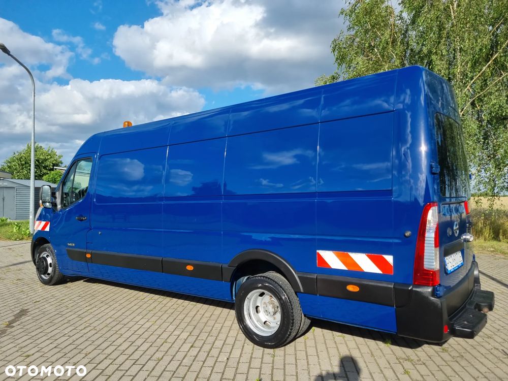 Nissan NV 400 - 7