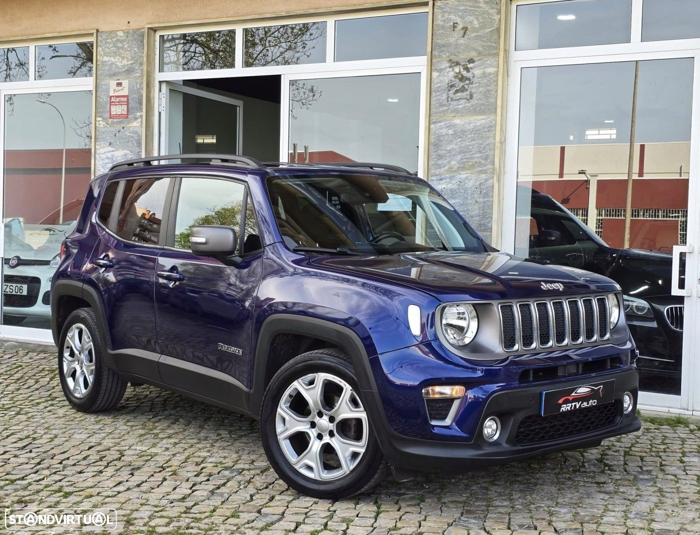 Jeep Renegade 1.0 T Limited - 11