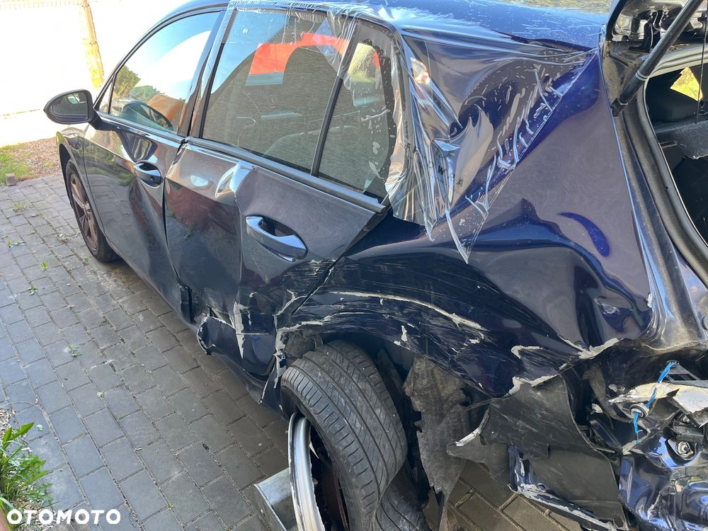Volkswagen Golf 2.0 TDI Style DSG - 13