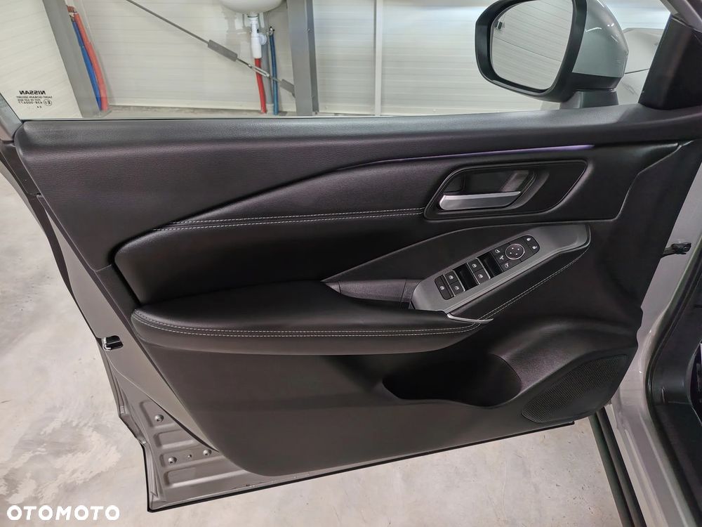 Nissan Qashqai 1.3 DIG-T MHEV Xtronic N-Connecta - 21