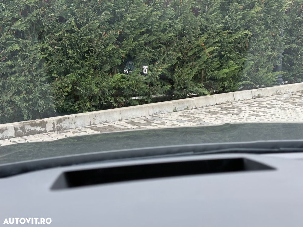 Skoda Octavia 2.0 TDI DSG First Edition - 36