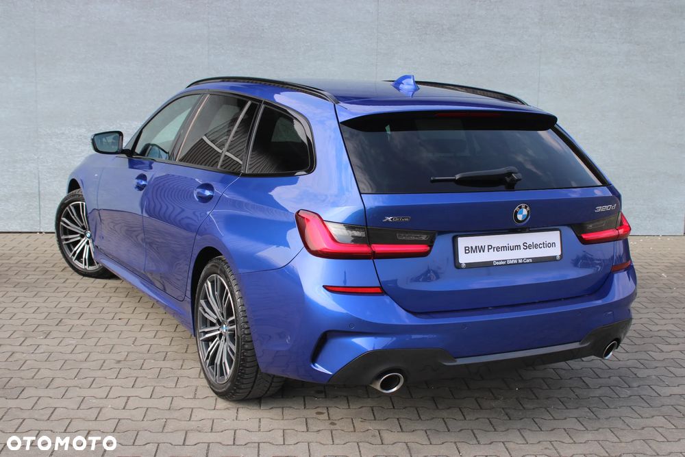 BMW Seria 3 320d xDrive M Sport sport - 9