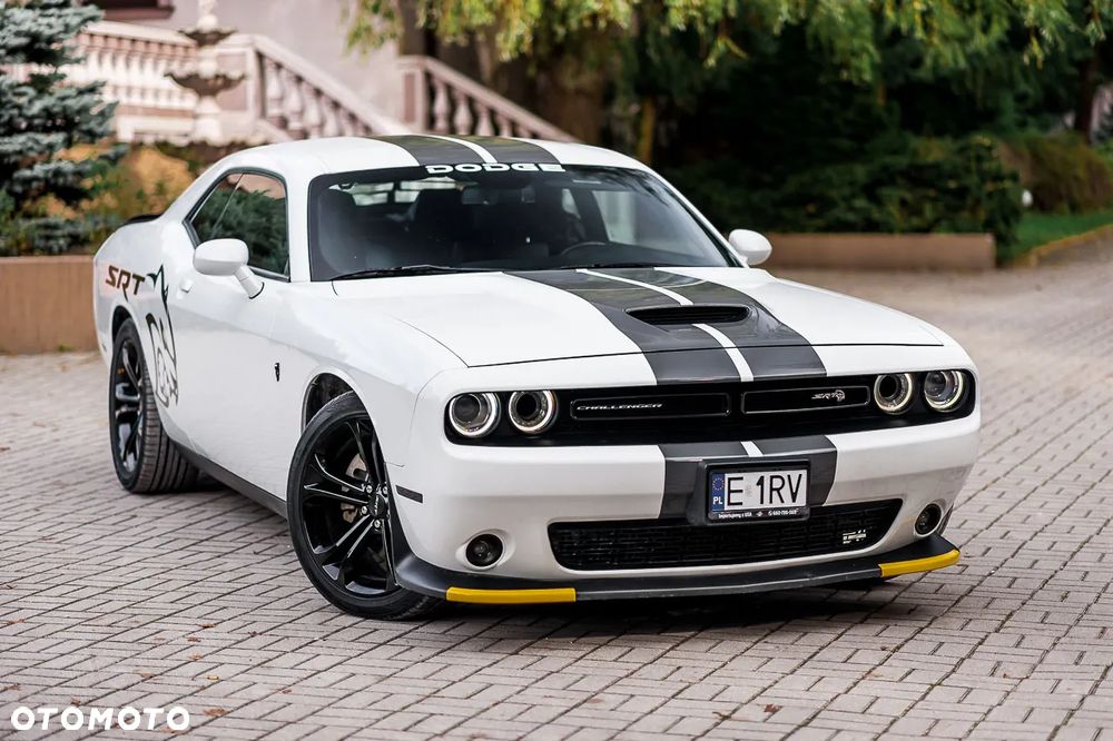Dodge Challenger 5.7 R/T - 9