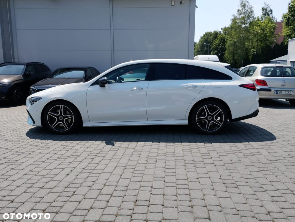 Mercedes-Benz CLA 200 mHEV AMG Line 7G-DCT - 2