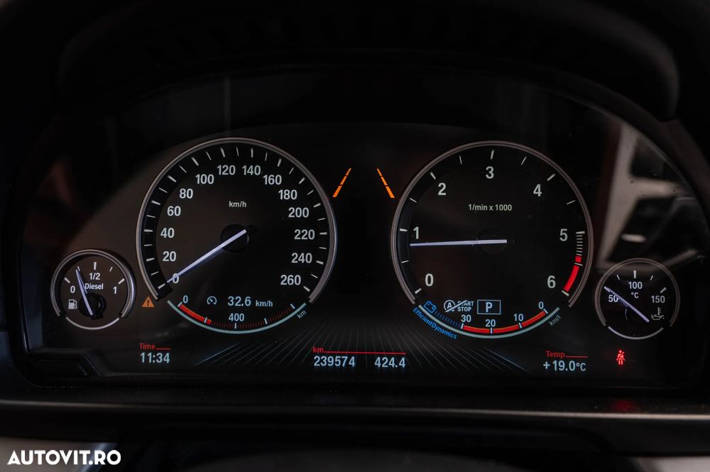 BMW Seria 5 520d xDrive Aut. Luxury Line - 21