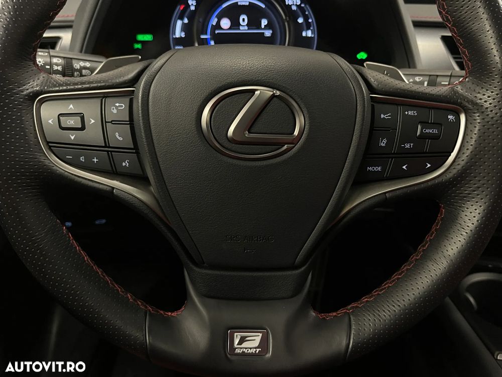 Lexus UX 250h F SPORT - 23