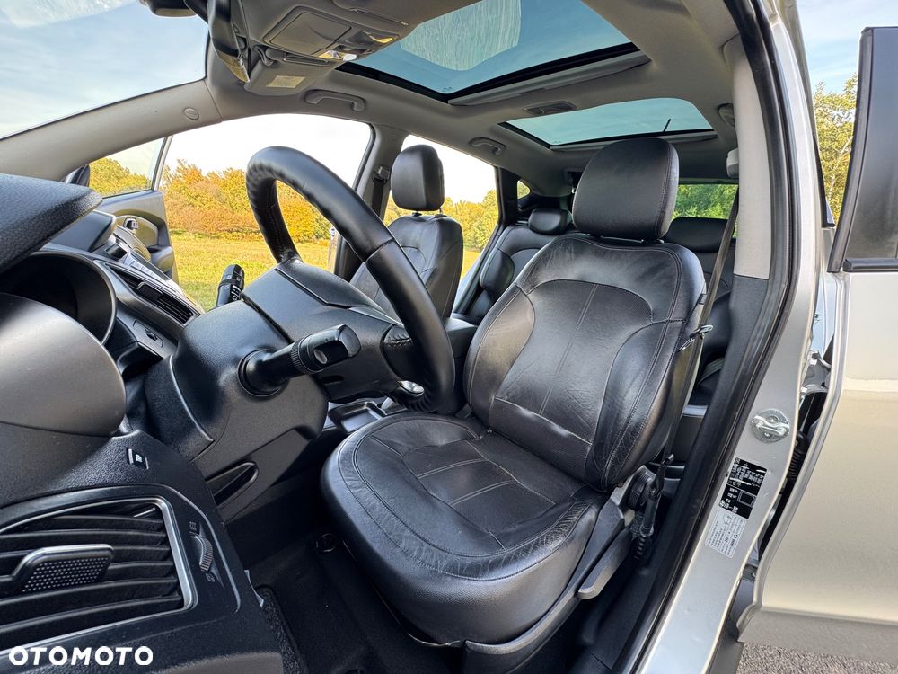 Hyundai ix35 2.0 Premium 2WD - 25