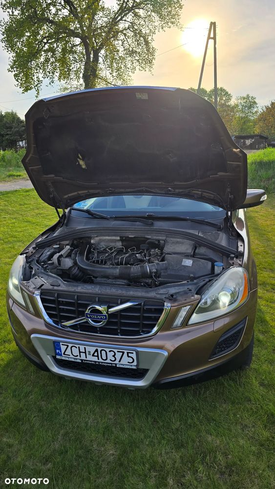 Volvo XC 60 D5 AWD Summum - 24