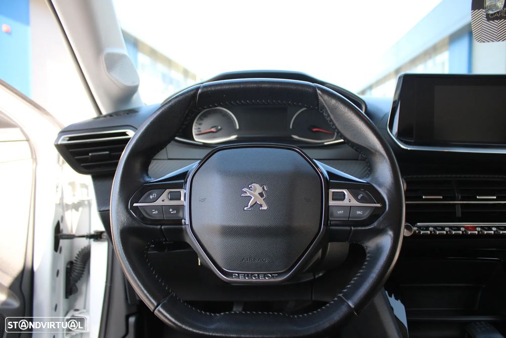 Peugeot 208 1.2 PureTech Active - 6