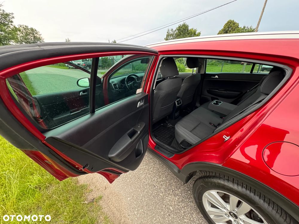 Kia Sportage 1.6 GDI Business Line 2WD - 29