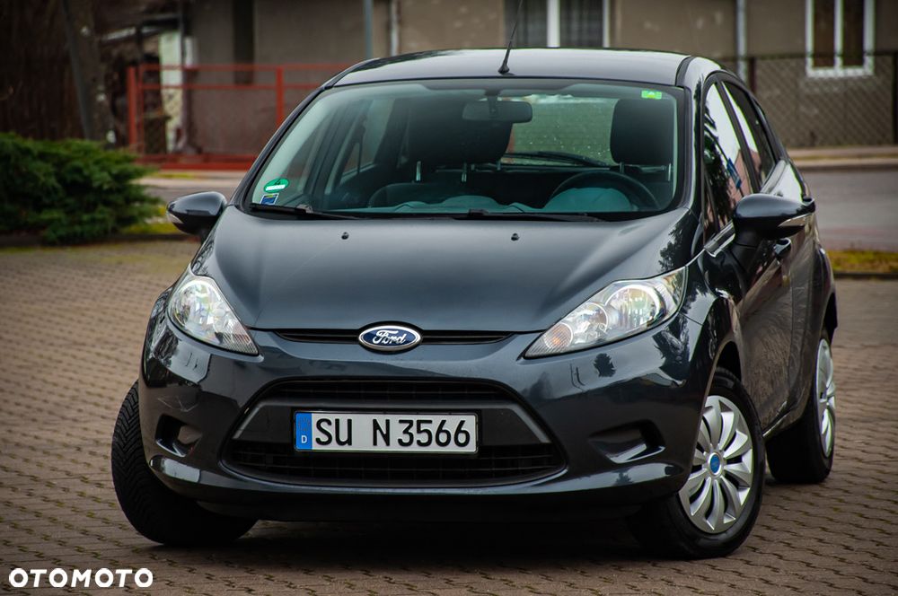 Ford Fiesta 1.4 Champions Edition - 9