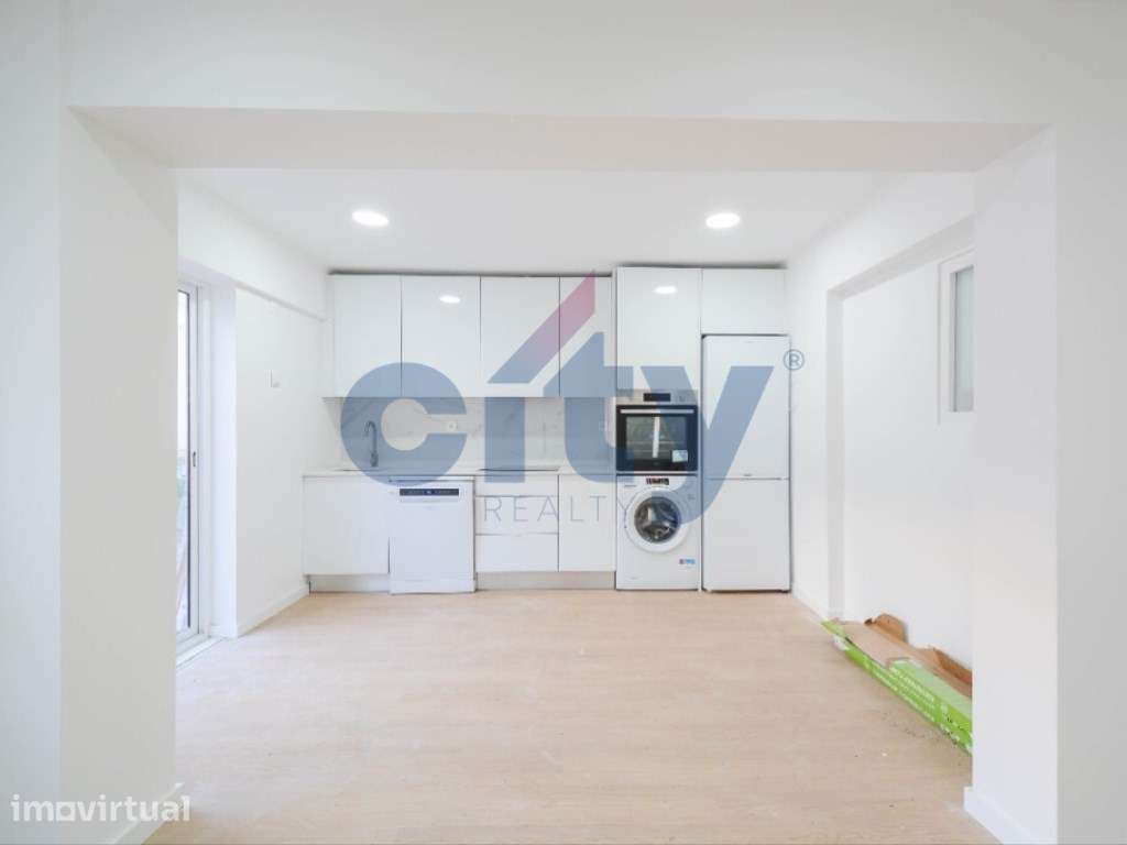 T2 Remodelado com Logradouro Privativo de 45m² - Grande imagem: 3/21