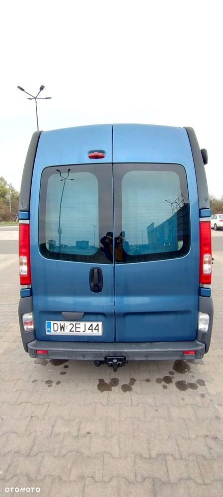 Opel Vivaro - 12