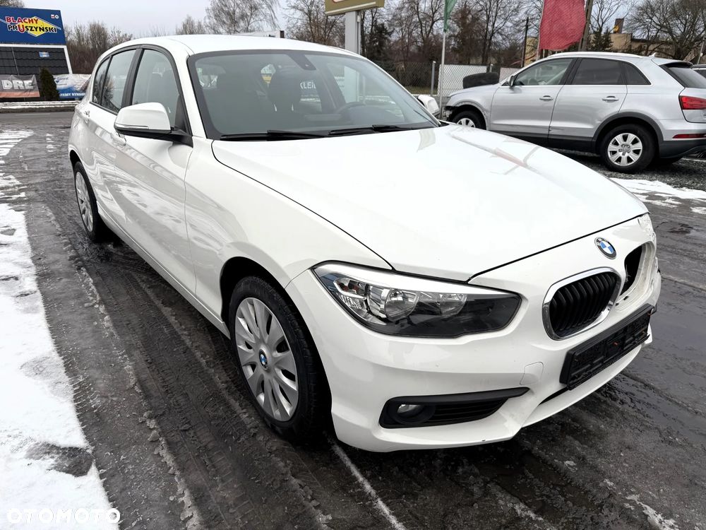 BMW Seria 1 118d Sport Line - 4