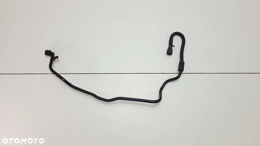 Przewód paliwowy A2124301829 Mercedes W218 W212 350CDI - 2