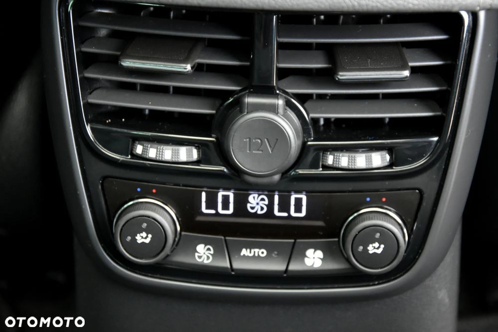 Peugeot 508 SW BlueHDi 150 Stop&Start Allure - 28