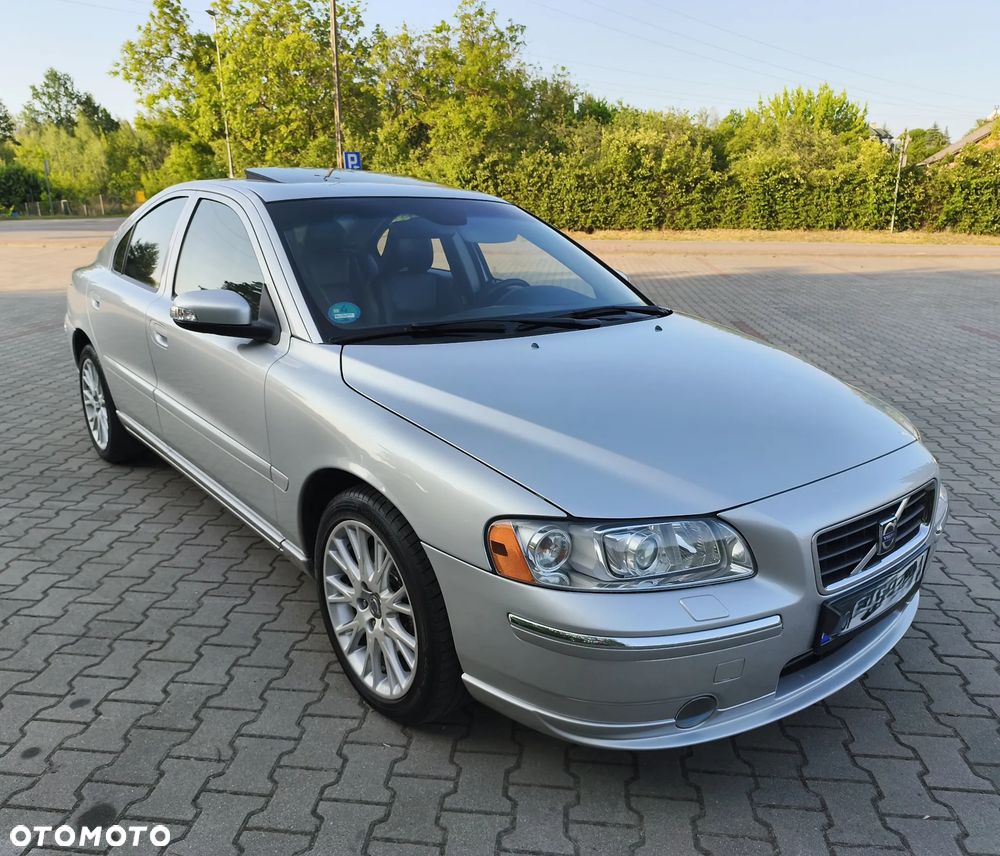 Volvo S60 2.4 Summum - 2